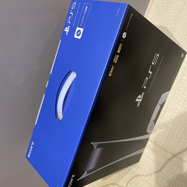 PlayStation(プレイステーション)のSONY PlayStation5 CFI-1200B01 エンタメ/ホビーのゲームソフト/ゲーム機本体(家庭用ゲーム機本体)の商品写真