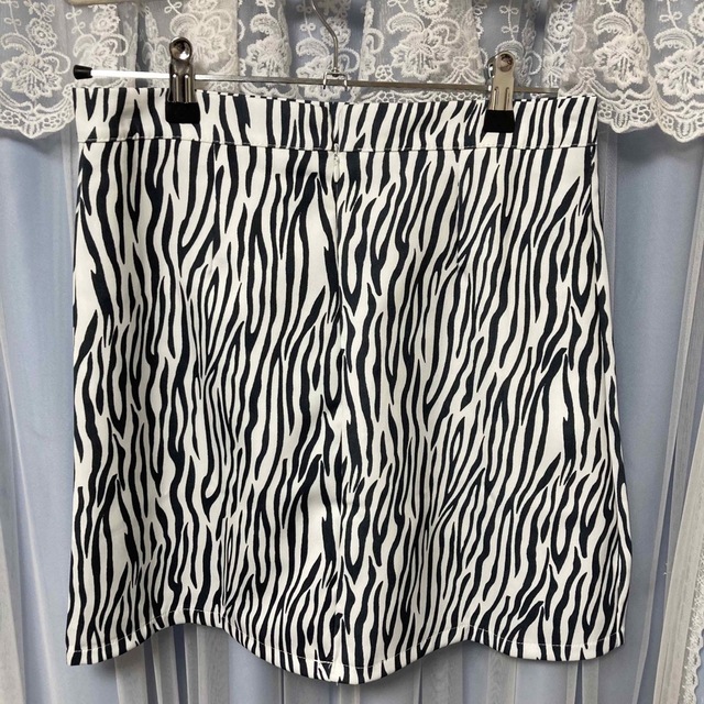 【新品】GRL ゼブラ柄 スカート レディースのスカート(ミニスカート)の商品写真