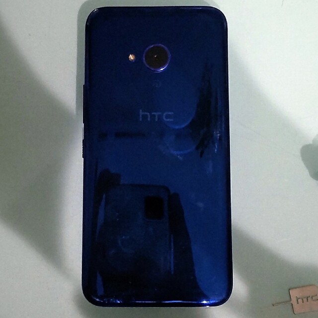 HTC(ハリウッドトレーディングカンパニー)の[旧プラン]楽天モバイル htc u11 life スマホ/家電/カメラのスマートフォン/携帯電話(スマートフォン本体)の商品写真