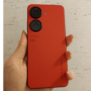 エイスース(ASUS)の[超美品] Zenfone9 レッド 128gb(スマートフォン本体)