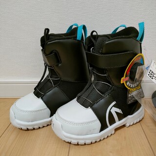 【新品未使用】エアボーン　スノーボード　ブーツ　17,18センチ(ブーツ)