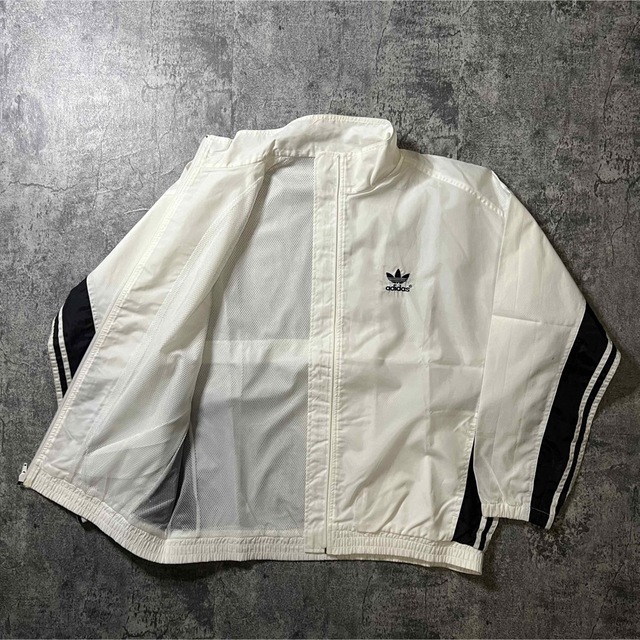 【adidas】希少 80s ナイロンジャケット 黒白 古着 vintage