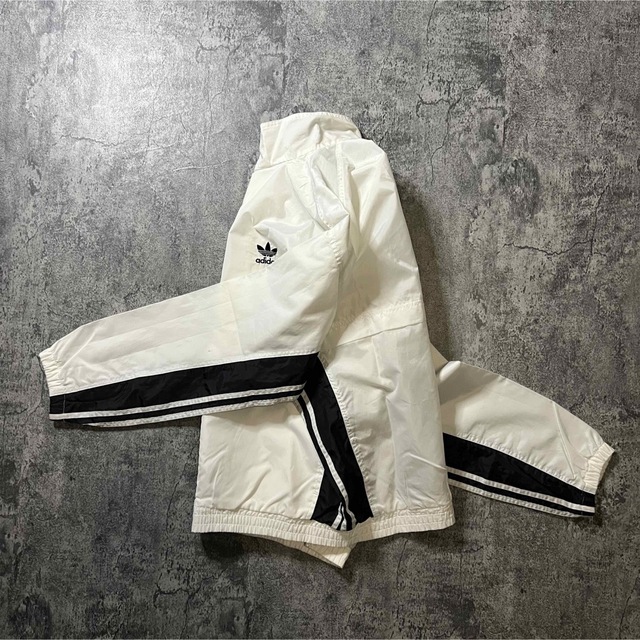 【adidas】希少 80s ナイロンジャケット 黒白 古着 vintage