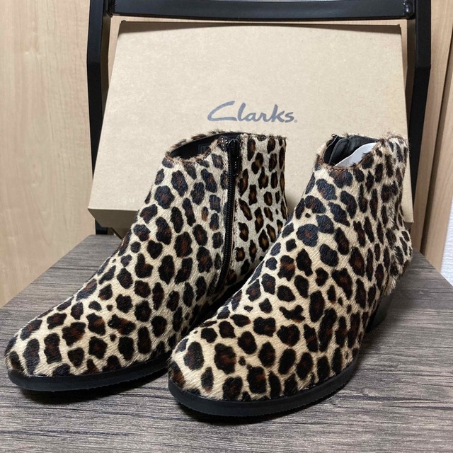 Clarks(クラークス)のClarks（クラークス） レオパードブーツ♪ シンデレラサイズ　小さめサイズ レディースの靴/シューズ(ブーツ)の商品写真
