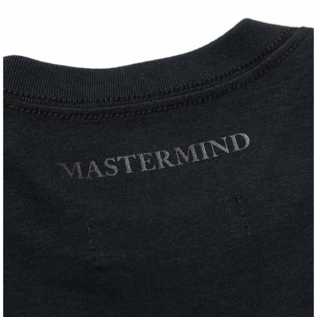 mastermind JAPAN(マスターマインドジャパン)のMASTERMIND JAPAN New Era オーバーサイズド Tシャツ メンズのトップス(Tシャツ/カットソー(半袖/袖なし))の商品写真