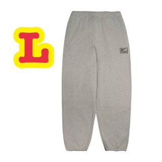 ナイキ(NIKE)のステューシー x ナイキ フリース パンツ スエット　グレー　L(スウェット)