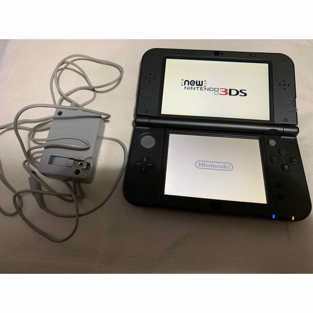 new 3ds 本体　充電機付き