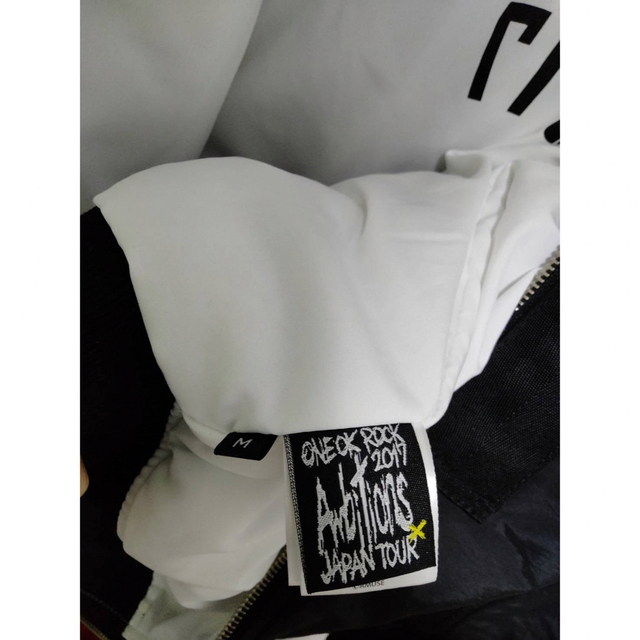 ONE OK ROCK(ワンオクロック)のONE OK ROCK  MA-1 ブルゾン  メンズのジャケット/アウター(ブルゾン)の商品写真
