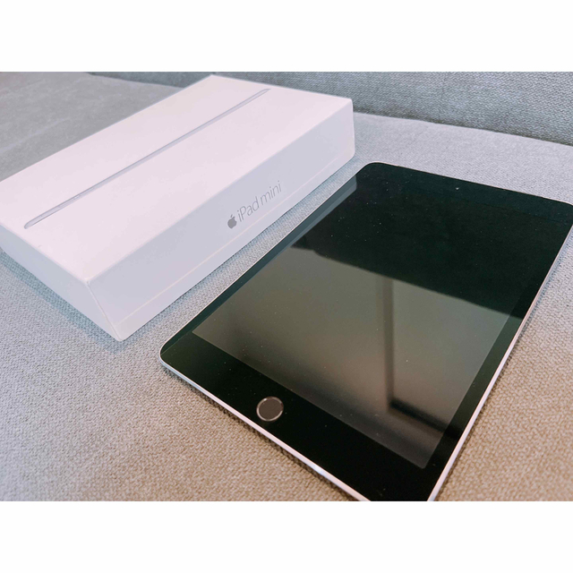 iPad mini4 セルラーモデル　16GB