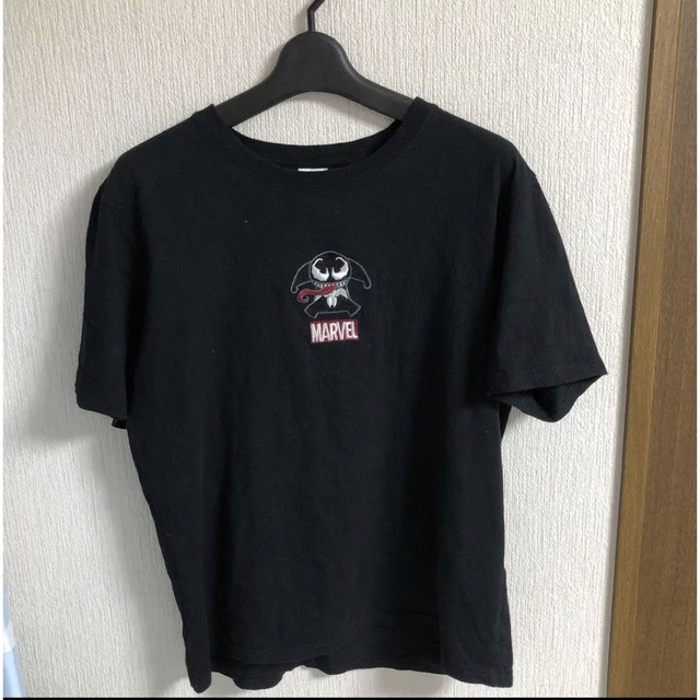 Disney(ディズニー)のVenom（ヴェノム）刺繍 Tシャツ L メンズのトップス(Tシャツ/カットソー(半袖/袖なし))の商品写真