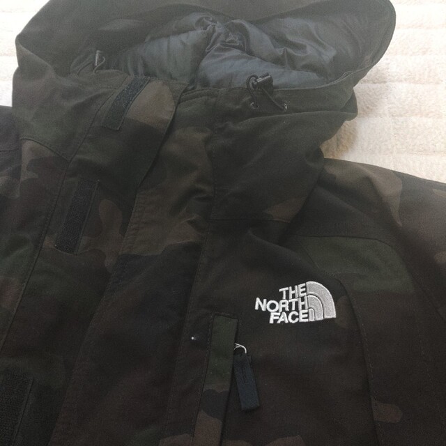 THE NORTH FACE(ザノースフェイス)のTHE NORTH FACE ノースフェイス ノベルティエレバスジャケット メンズのジャケット/アウター(マウンテンパーカー)の商品写真