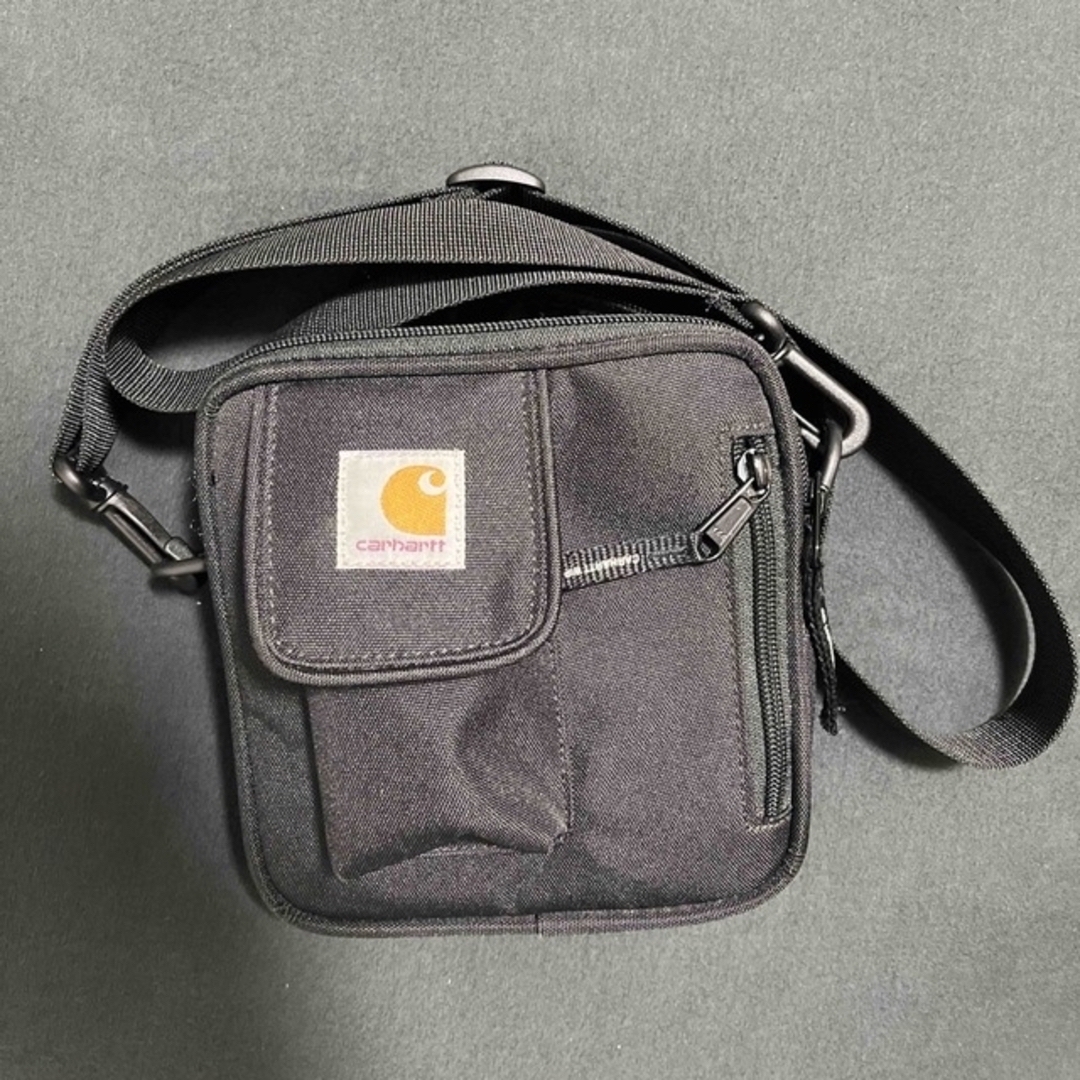 carhartt(カーハート)の【最終値下げ】Carhartt shoulder bag  メンズのバッグ(ショルダーバッグ)の商品写真