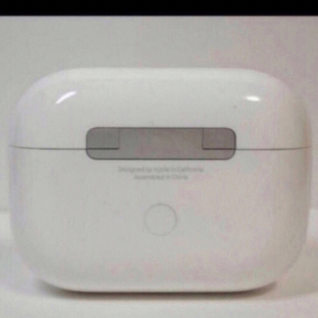 Apple(アップル)の美品 アップル 純正 AirPods Pro 充電ケース A2190 状態良好 エンタメ/ホビーのCD(その他)の商品写真
