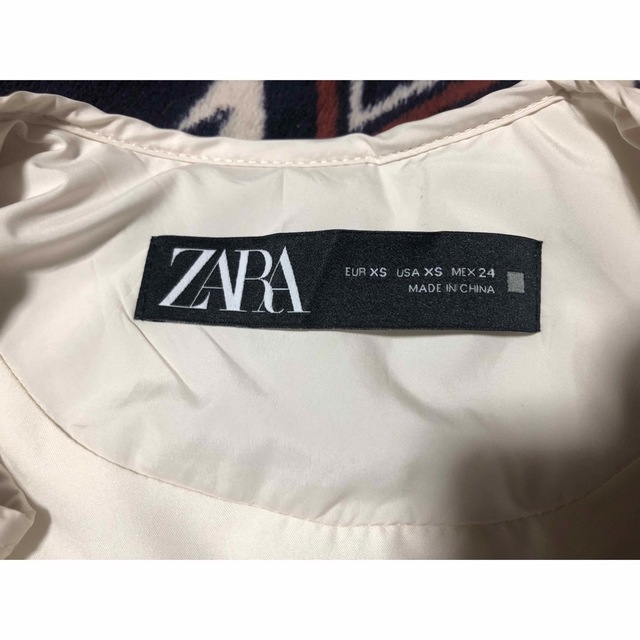 ZARA(ザラ)のハート　パフ　ジャケット レディースのジャケット/アウター(ブルゾン)の商品写真