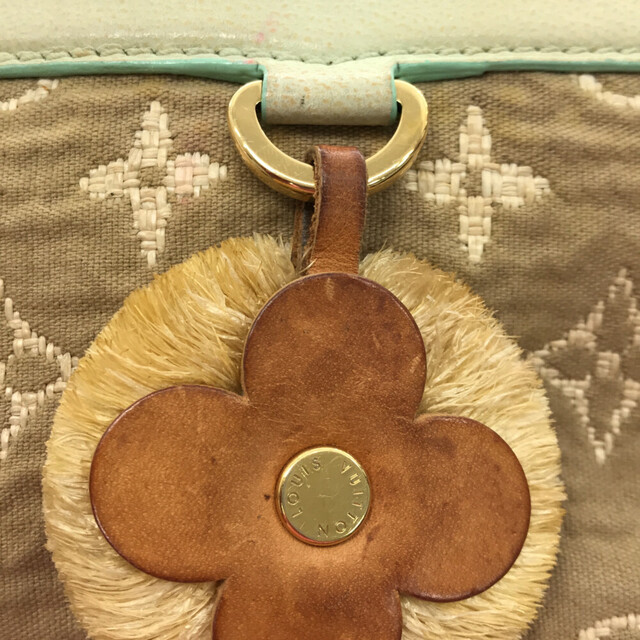 LOUIS VUITTON ルイヴィトン モノグラム サビア ポシェット アクセ