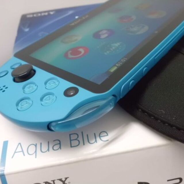 PlayStation Vita(プレイステーションヴィータ)のPSVITA PCH-2000 Aqua Blue エンタメ/ホビーのゲームソフト/ゲーム機本体(携帯用ゲーム機本体)の商品写真