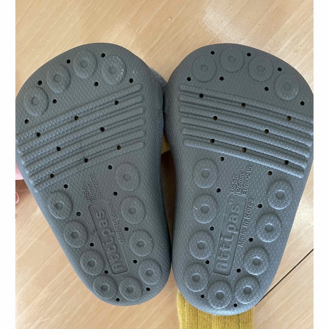 アティパス　ソックスシューズ キッズ/ベビー/マタニティのベビー靴/シューズ(~14cm)(スニーカー)の商品写真