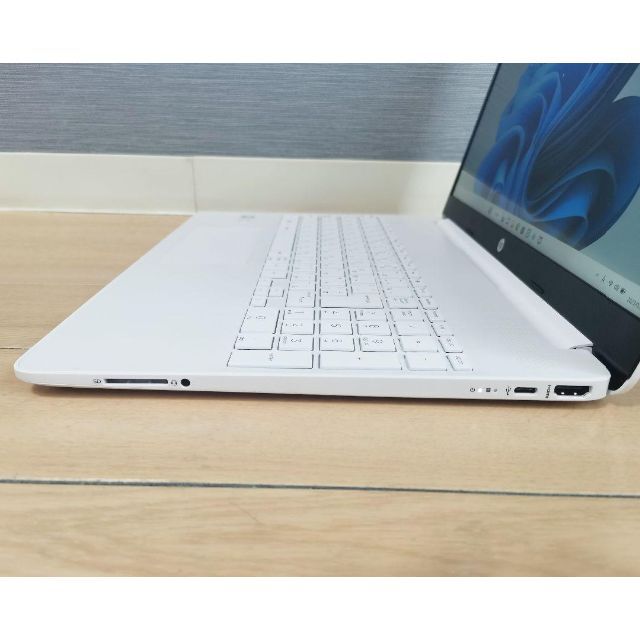 正規代理店 新品⭐HPノートパソコン Win11 オフィス入り 白 webカメラ