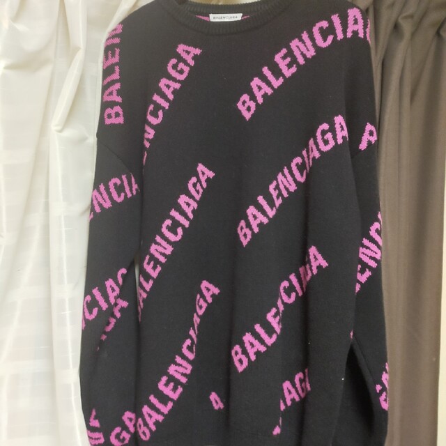 最新の激安 Balenciaga ニット バレンシアガ - ニット+セーター