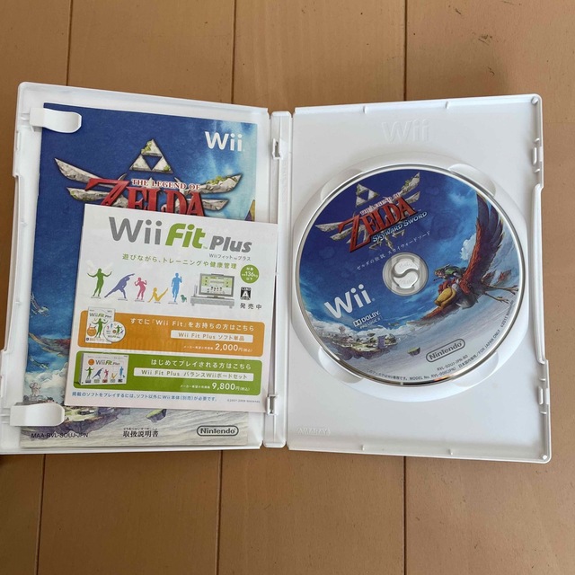 ゼルダの伝説 スカイウォードソード Wii エンタメ/ホビーのゲームソフト/ゲーム機本体(家庭用ゲームソフト)の商品写真