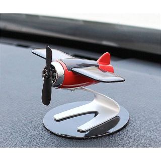 アロマディフューザー　車載　空気清浄機　芳香剤　アロマパッド付き　飛行機　レッド(車内アクセサリ)