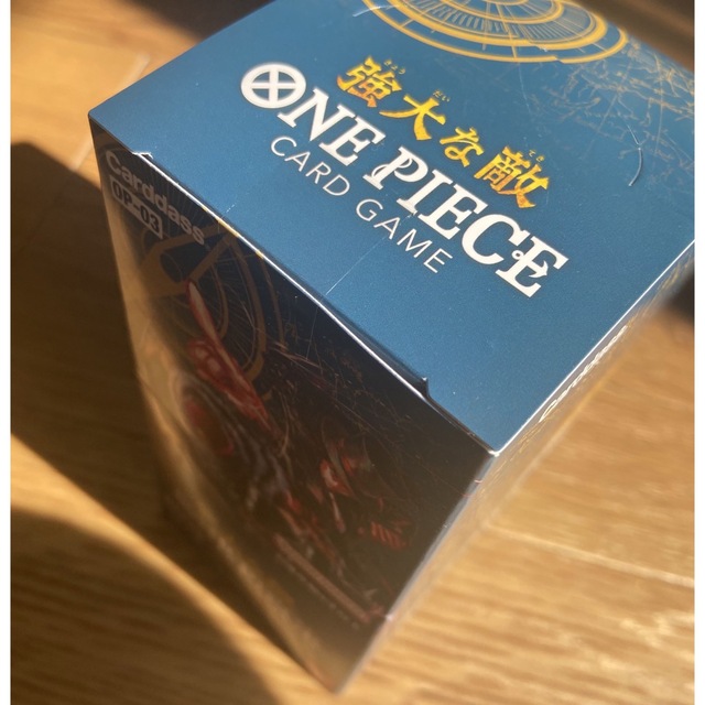 ONE PIECE(ワンピース)のワンピースカードゲーム 強大な敵 1BOX テープ付き エンタメ/ホビーのトレーディングカード(Box/デッキ/パック)の商品写真