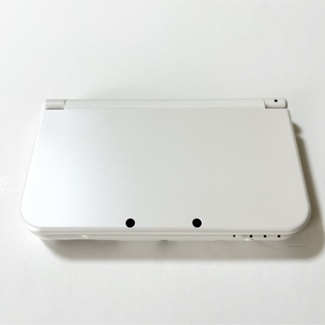 NEWニンテンドー3DS LL パールホワイト　極美品