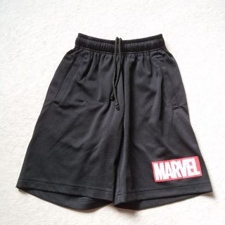 マーベル(MARVEL)のハーフパンツ　140　黒色　MARVEL(パンツ/スパッツ)