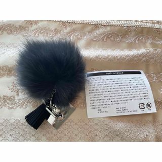 フォクシー(FOXEY)の⭐︎新品未使用⭐︎FOXEYフォックスファー付きスマホリング(ノベルティグッズ)