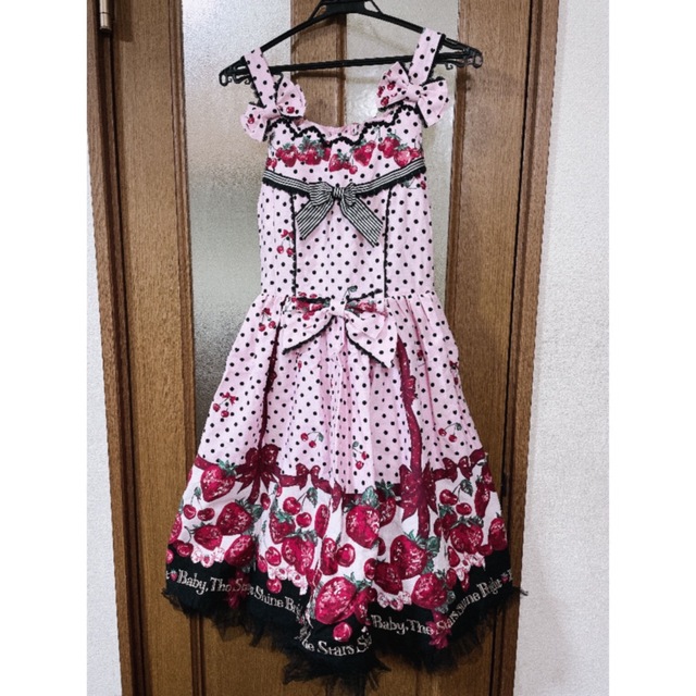 お値下げ可能!いちごみるく strawberry 柄ジャンパースカート、タイツ | フリマアプリ ラクマ