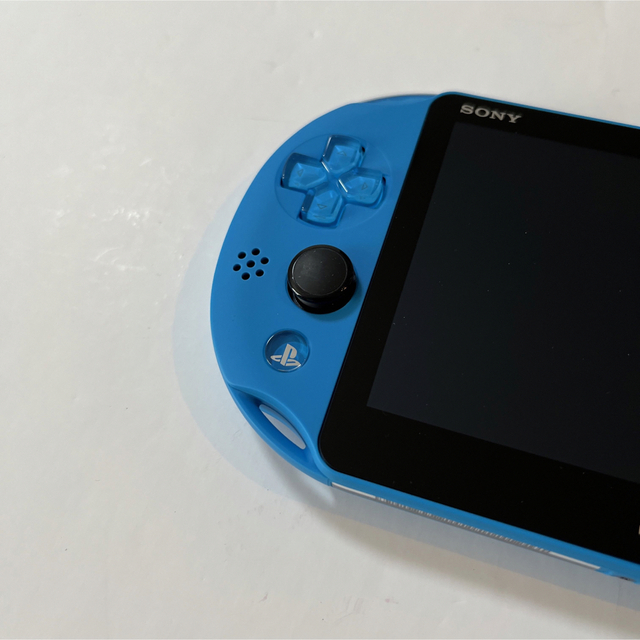 PlayStation Vita(プレイステーションヴィータ)の箱付き極美品！SONY PlayStationVITA 本体アクアブルー エンタメ/ホビーのゲームソフト/ゲーム機本体(携帯用ゲーム機本体)の商品写真