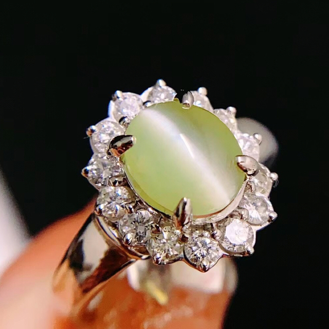 当社の 天然キャッツアイ ダイヤ リング 2.4ct pt900 ^ リング(指輪