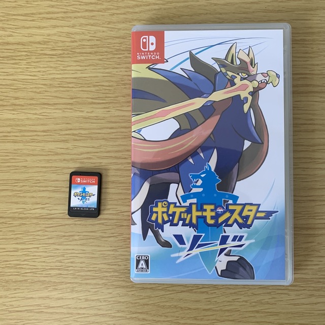 ポケモン(ポケモン)のNintendoSwitch ポケットモンスター ソード エンタメ/ホビーのゲームソフト/ゲーム機本体(携帯用ゲームソフト)の商品写真