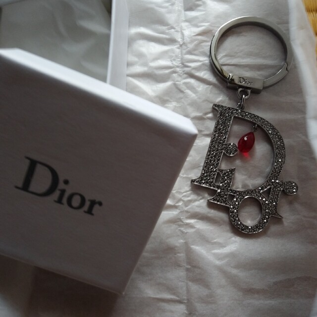 Dior(ディオール)のDior キーホルダー、箱付き レディースのファッション小物(キーホルダー)の商品写真