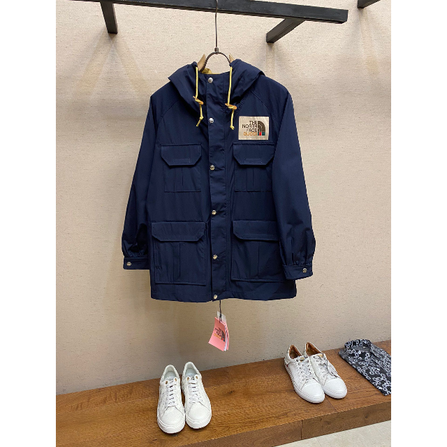 おしゃれ】 GUCCI × THE NORTH FACE コラボ マウンテンパーカー S ...