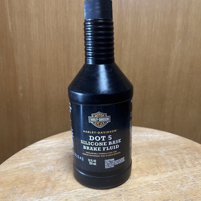 Harley Davidson ハーレー純正 DOT5 ブレーキフルード 1本 新品の通販 by ramat 41800220DOT5ブレーキフルード