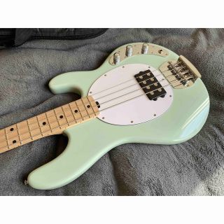 Sterling by Music man RAY4 スターリン(エレキベース)