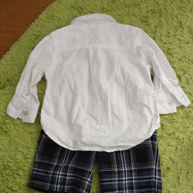 babyGAP(ベビーギャップ)のベビーギャップ　ブラウス　白　80 キッズ/ベビー/マタニティのベビー服(~85cm)(シャツ/カットソー)の商品写真