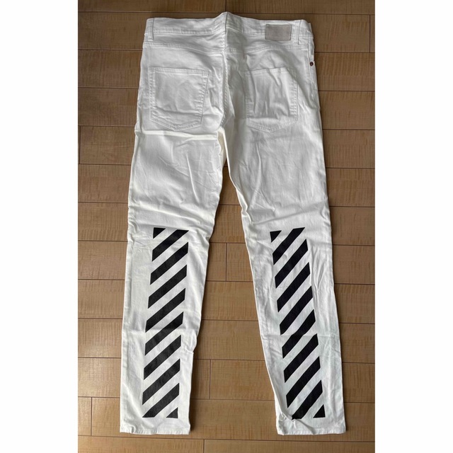 OFF-WHITE オフホワイト パンツ サイズ:27 ウォッシュ加工 ベルト付き プリンテッド デニム パンツ PROGRESSIVE NUMBER DENIM OMYA005S18812215 ボトムス ジーンズ ブラック 黒 【メンズ】