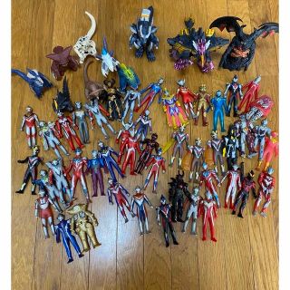 ウルトラマン人形　まとめ売り　58体(キャラクターグッズ)