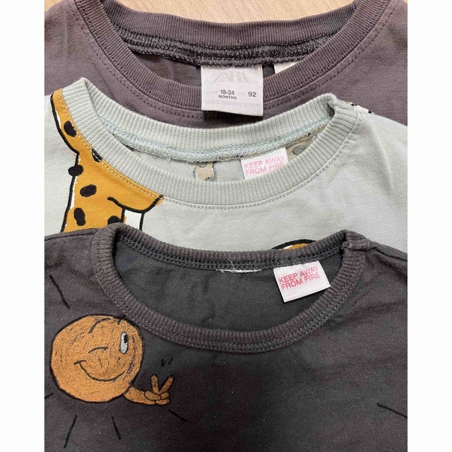 ZARA KIDS(ザラキッズ)のBURU.様【ZARA KIDS】プリントTシャツ3枚セット キッズ/ベビー/マタニティのキッズ服男の子用(90cm~)(Tシャツ/カットソー)の商品写真