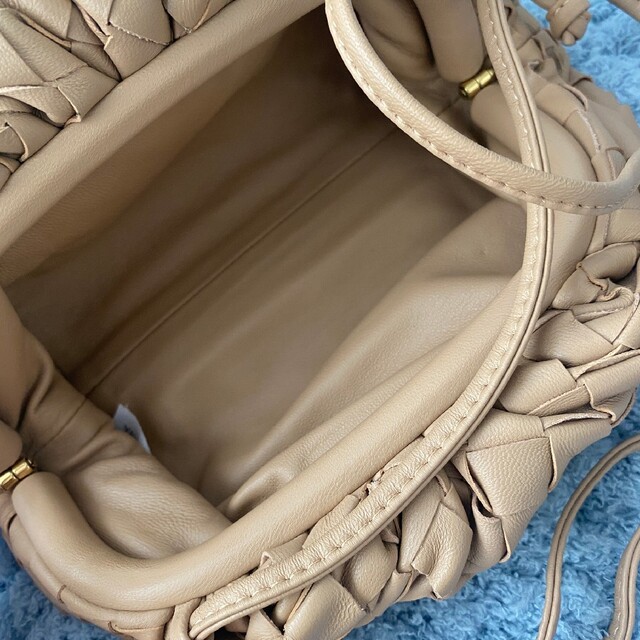 はなさん専用 超美品 ボッテガヴェネタ ミニ ザポーチ アーモンド www