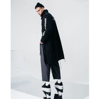 オフホワイト(OFF-WHITE)の中古美品STAMPDミリタリートレンチコートＳ(トレンチコート)