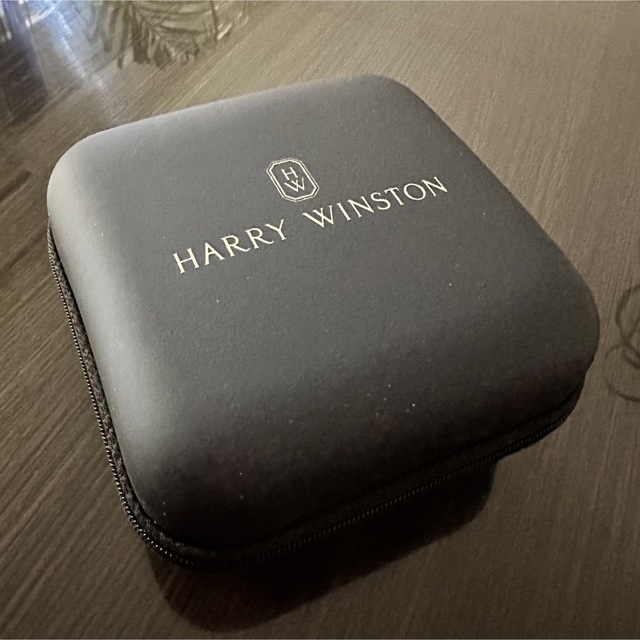 HARRY WINSTON(ハリーウィンストン)のHarry Winston 時計ケース レディースのファッション小物(腕時計)の商品写真