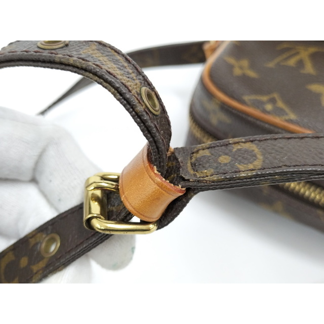 LOUIS VUITTON ショルダーバッグ アマゾン モノグラム M45236