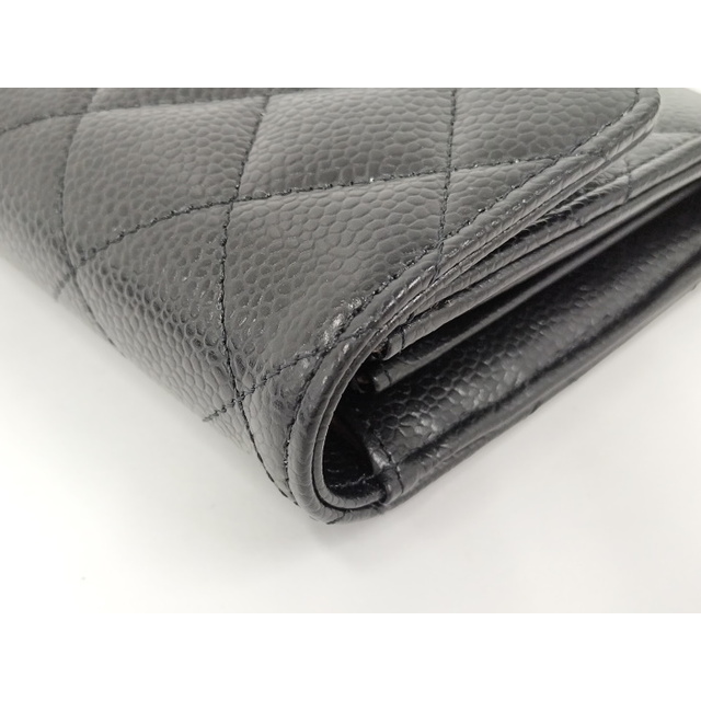 CHANEL(シャネル)のCHANEL 二つ折り長財布 クラシックロング フラップウォレット マトラッセ レディースのファッション小物(財布)の商品写真