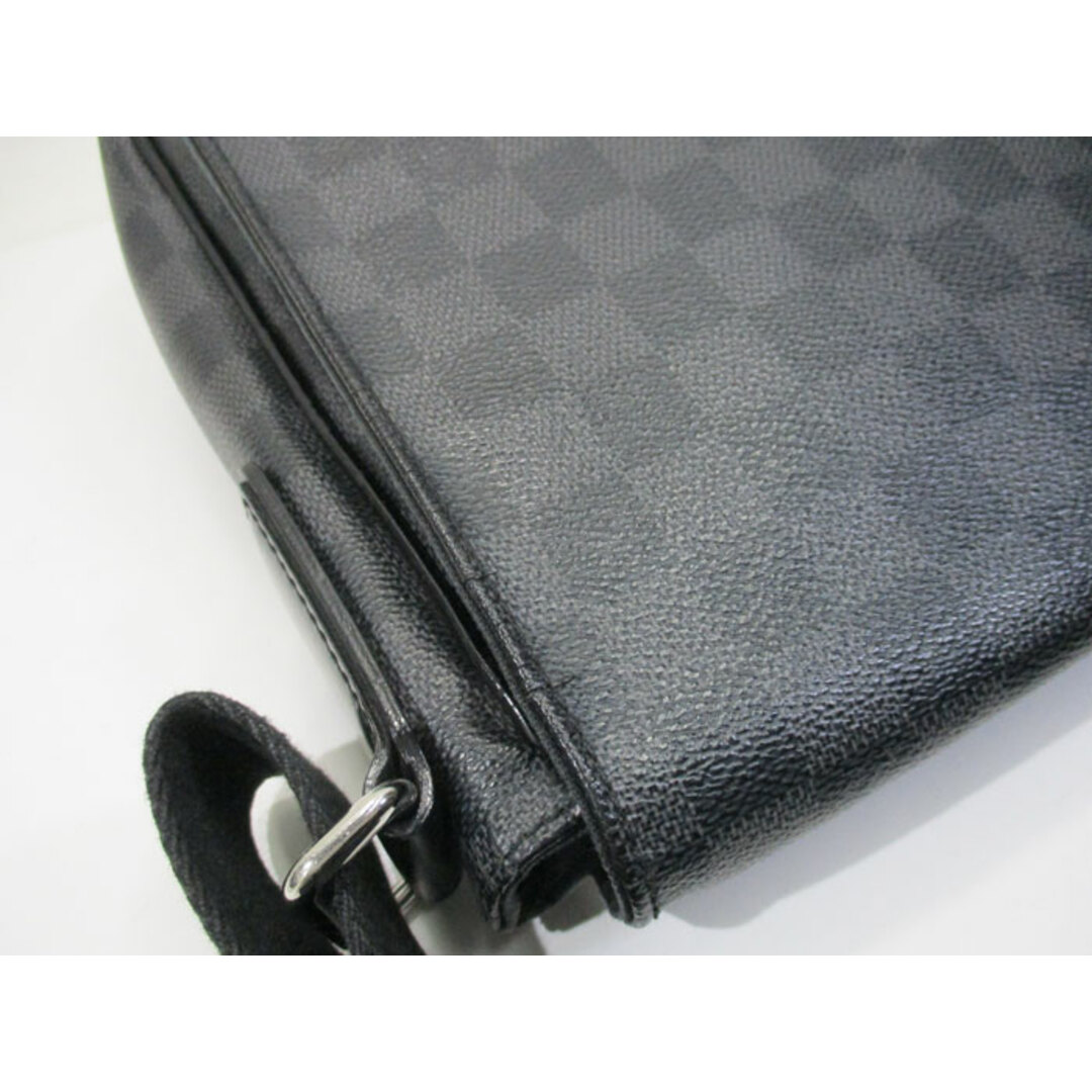 LOUIS VUITTON - LOUIS VUITTON ディストリクト PM ショルダー LOUIS VUITTON - LOUIS VUITTON ディストリクト PM ショルダー