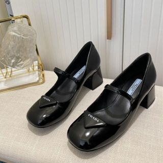 ローファー/革靴PRADA ヒールローファー 美品 23.5-24.0㎝靴レディース