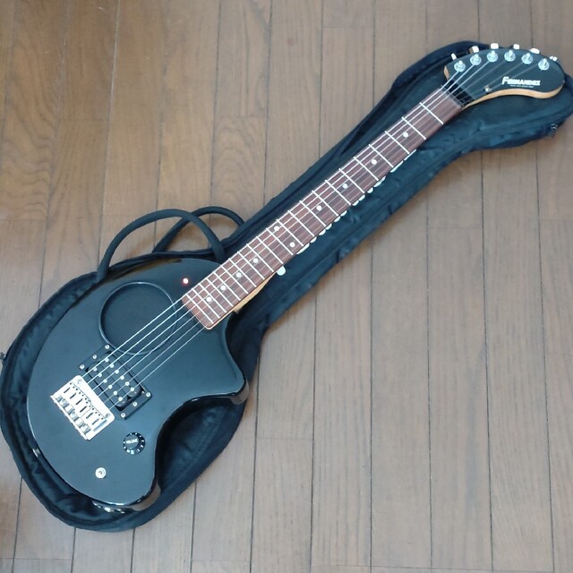 【ひつじ雲さま】FERNANDES　ZO-3ギター　ブラックエレキギター