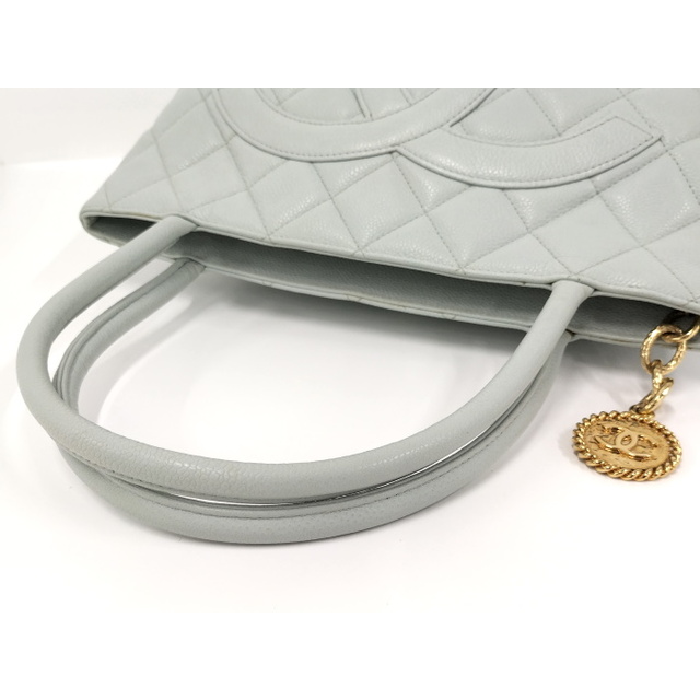 CHANEL - CHANEL 復刻トートバッグ マトラッセ キャビアスキン CHANEL - CHANEL 復刻トートバッグ マトラッセ キャビアスキン